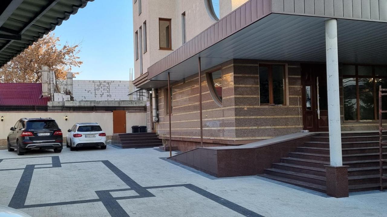 Villa Acaem Chisinau Luaran gambar