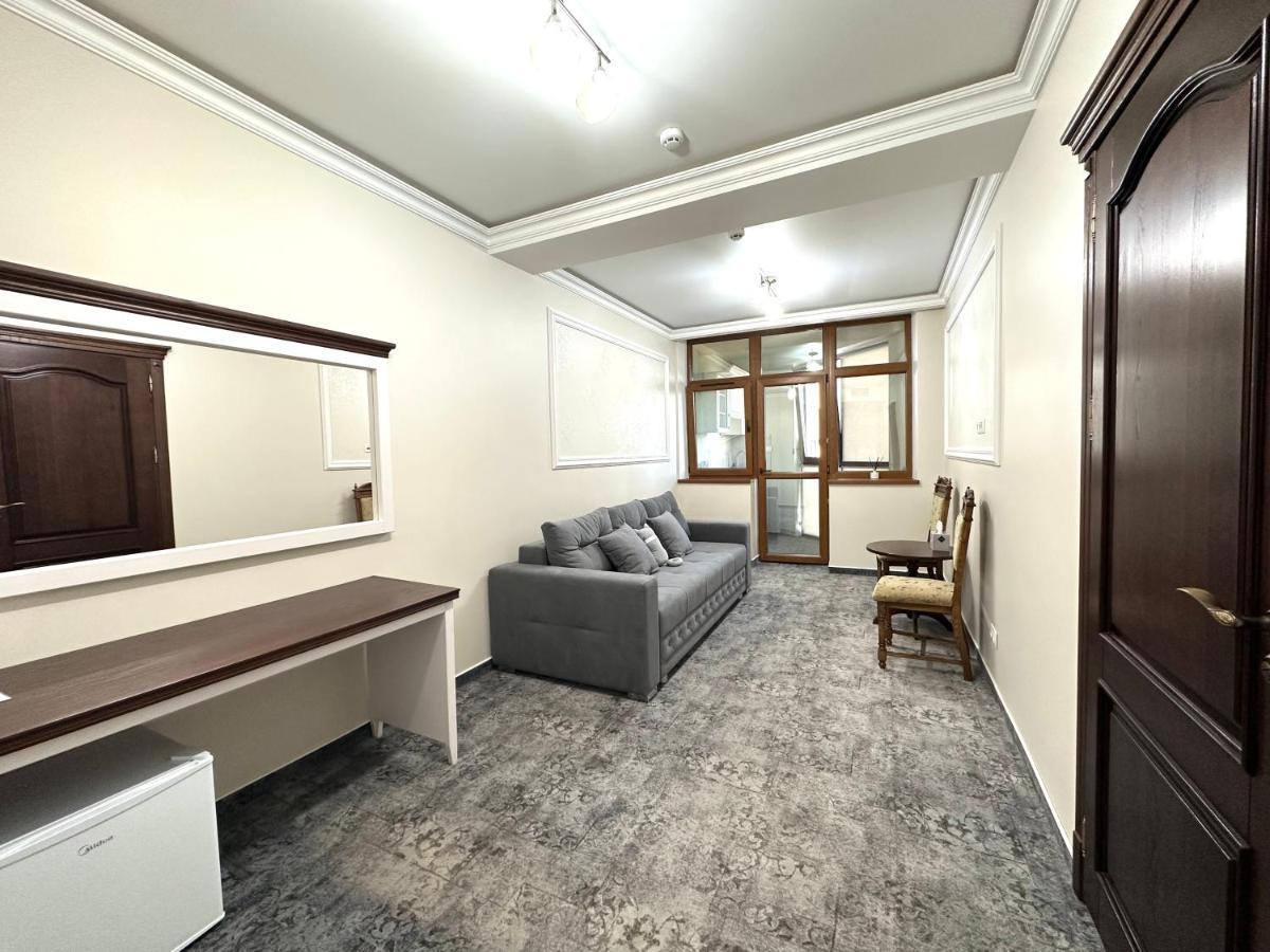 Villa Acaem Chisinau Luaran gambar